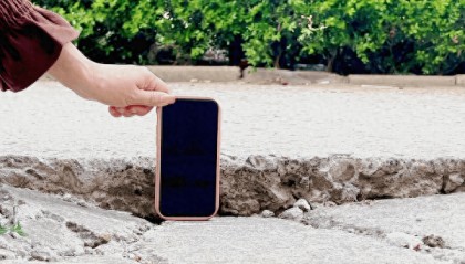 大众网快快帮 | 小区道路坑洼遍地居民苦不堪言 物业推脱“管不了”