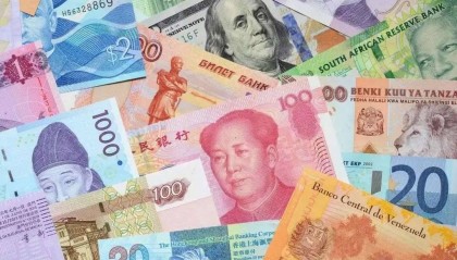 2月,我国跨境交易中,美元占比依然高达45.1%,那人民币呢?