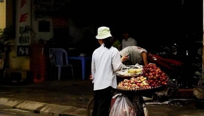 1万人民币换3398万越南盾,那这三千多万,在越南又能玩多久呢?