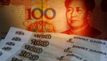 西方迫使俄罗斯暂停美元欧元交易!人民币在俄外汇交易中占比99.6%,5月占53.6%