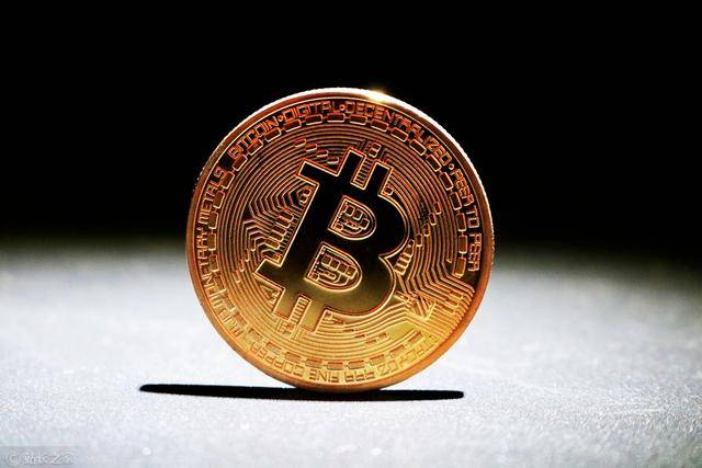 比特币价格突破12.5万美元 刷新历史最高纪录